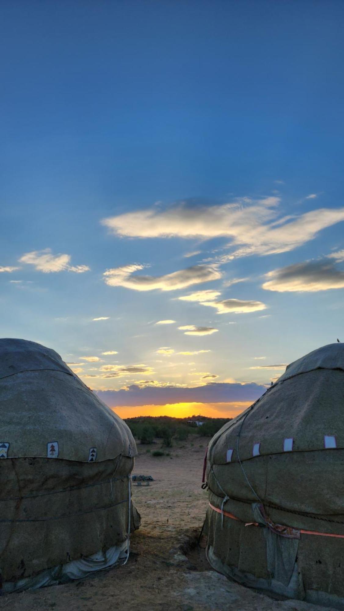 Hotel Authentic Uzbek Yurt Camp Eco-Friendly Nurota Zewnętrze zdjęcie