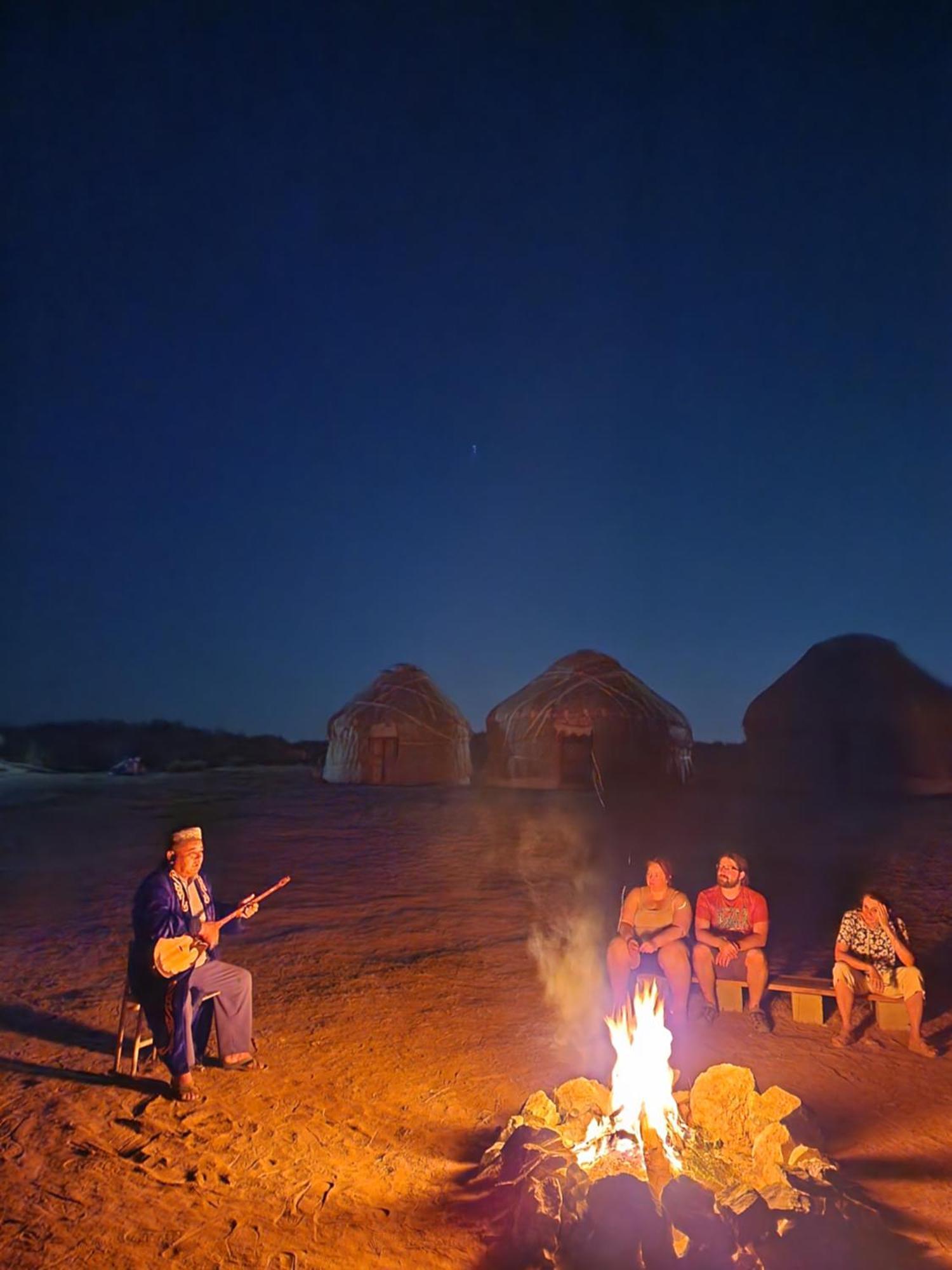 Hotel Authentic Uzbek Yurt Camp Eco-Friendly Nurota Zewnętrze zdjęcie
