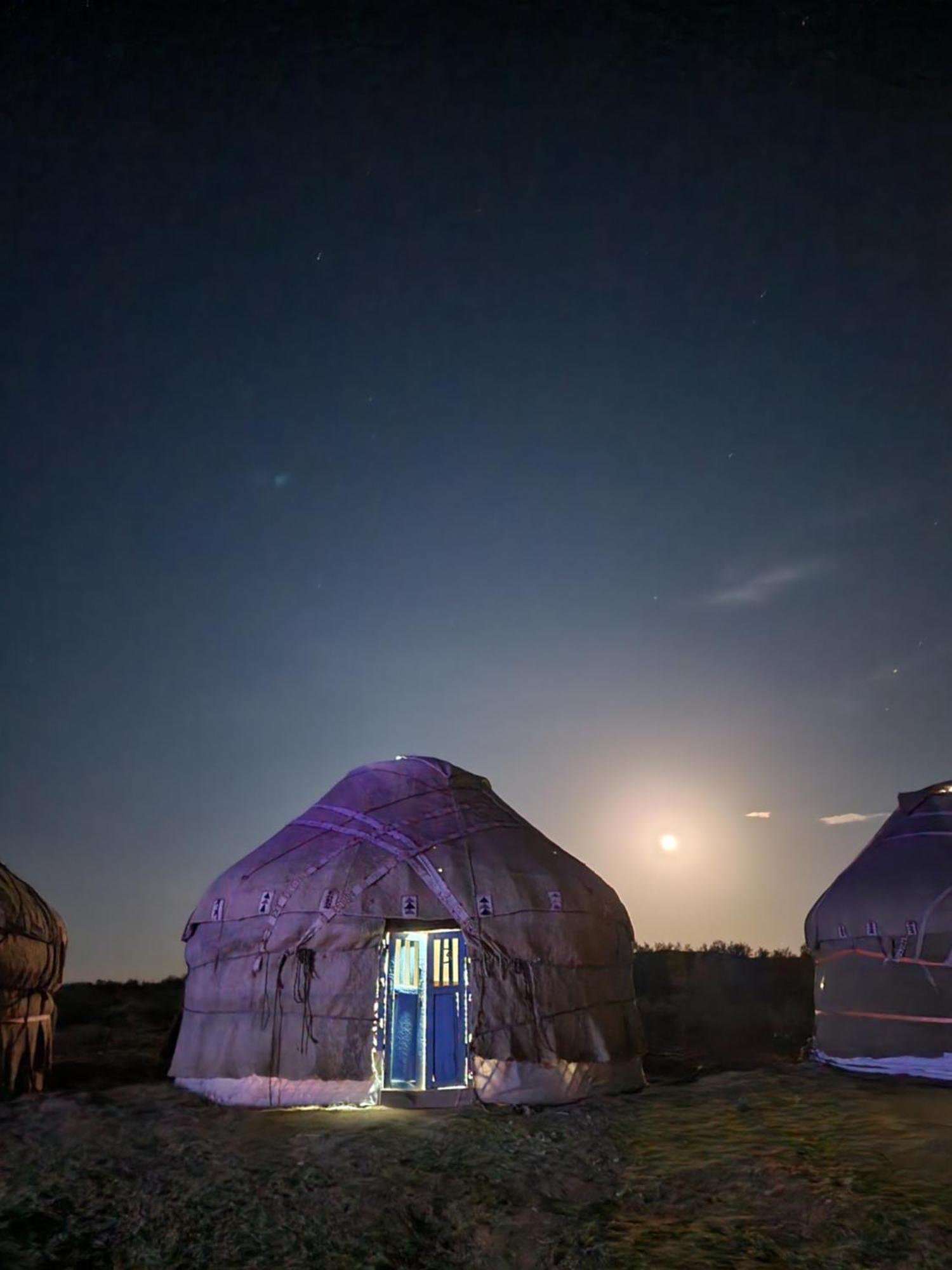 Hotel Authentic Uzbek Yurt Camp Eco-Friendly Nurota Zewnętrze zdjęcie